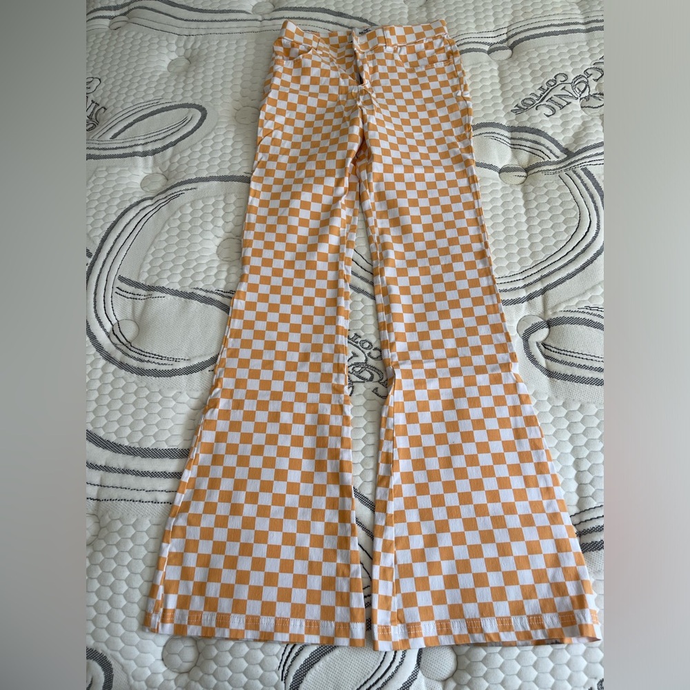 Orange and White Checkered Set
